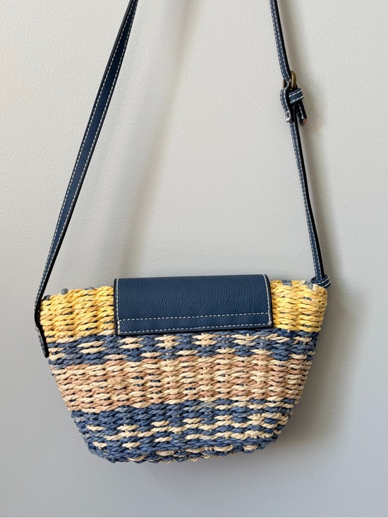 Universal Thread Handbags - Universal Thread Blue Striped Woven Straw Crossbody Boho Beach Bag Size 11x7inch